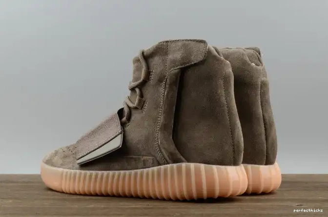 Light 750 Boost adidas Brown Yeezy BY2456 0518